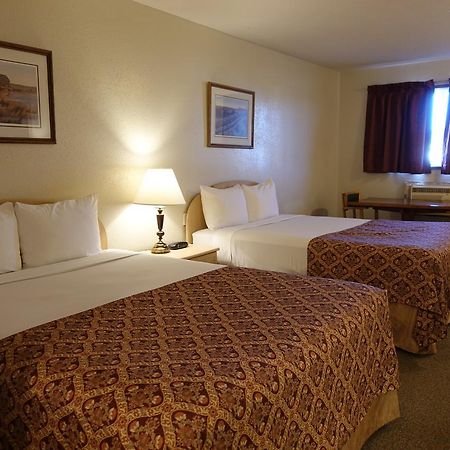 Armada Inn Motel Unity エクステリア 写真