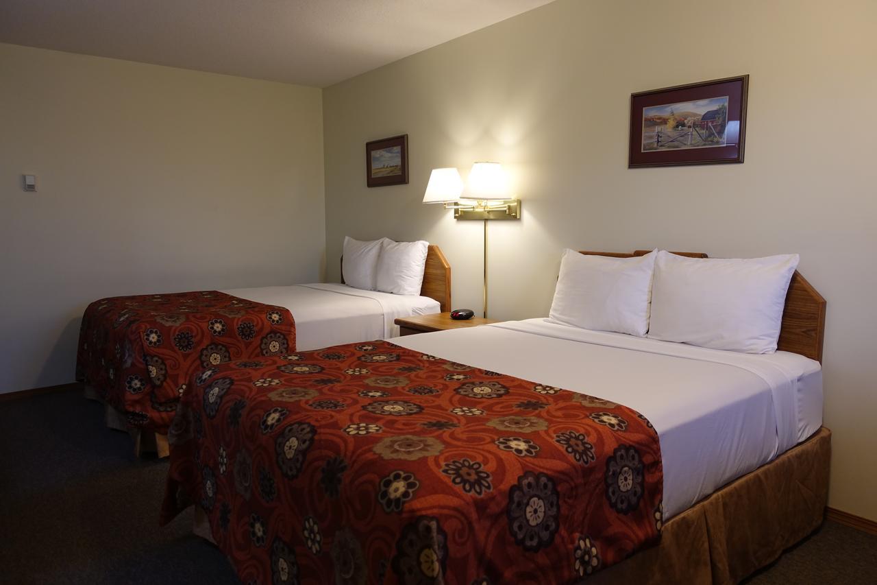 Armada Inn Motel Unity エクステリア 写真