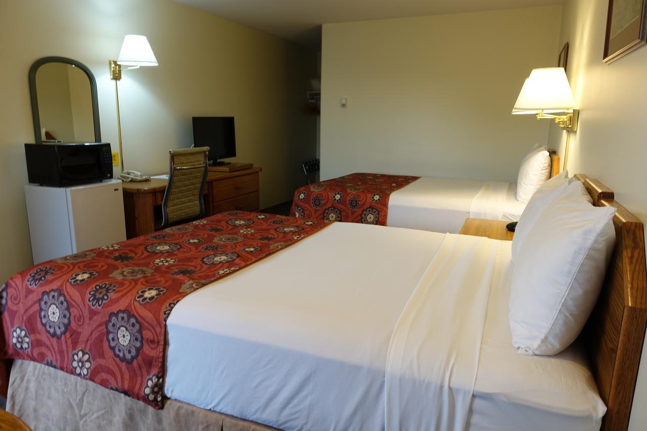 Armada Inn Motel Unity エクステリア 写真